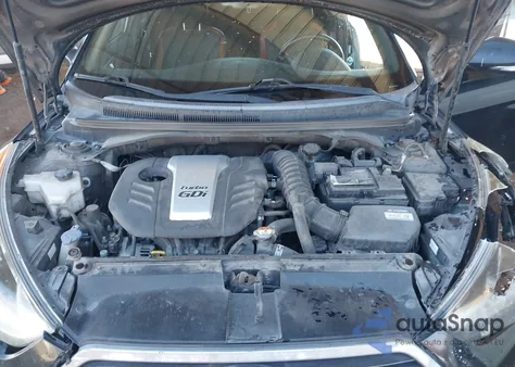 2016 Hyundai Veloster Turbo z USA, uszkodzony, nr VIN KMHTC6AE8GU284929